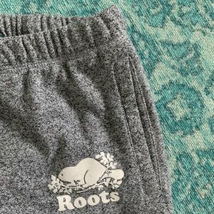 Like new condition, roots sweats